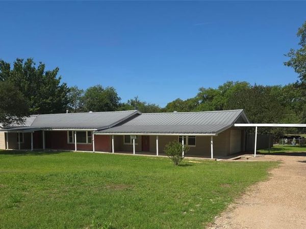 918 S Varella Street, Mexia, TX 76667