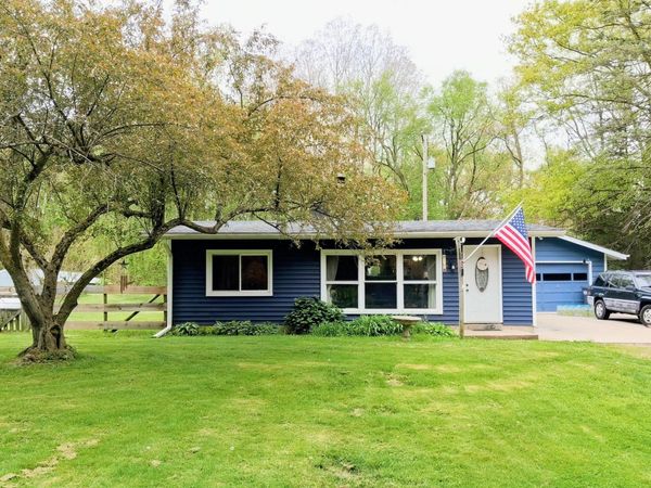 6921 N 37th Street, Richland, MI 49083