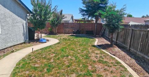 8272 Summer Falls Cir, Sacramento, CA 95828 Photo