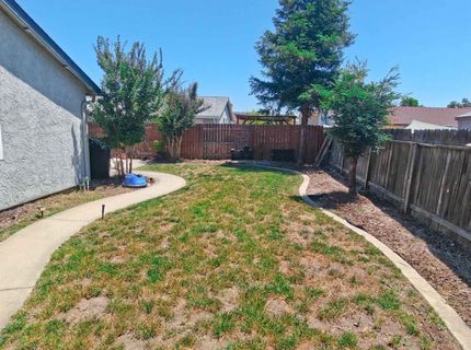 8272 Summer Falls Cir, Sacramento, CA 95828 Photo