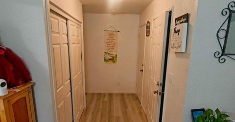8272 Summer Falls Cir, Sacramento, CA 95828 Photo