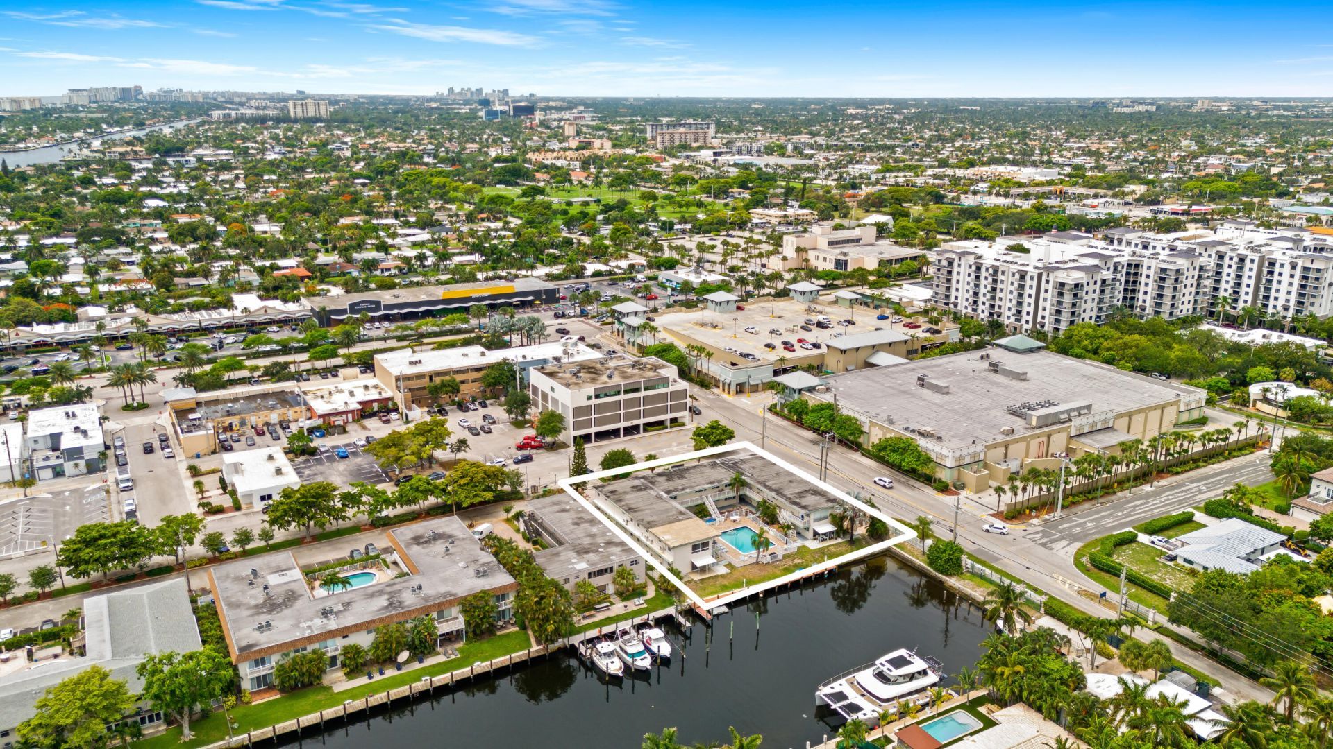 2601 NE 1st Street, Unit 17, Pompano Beach, FL 33062 Photo