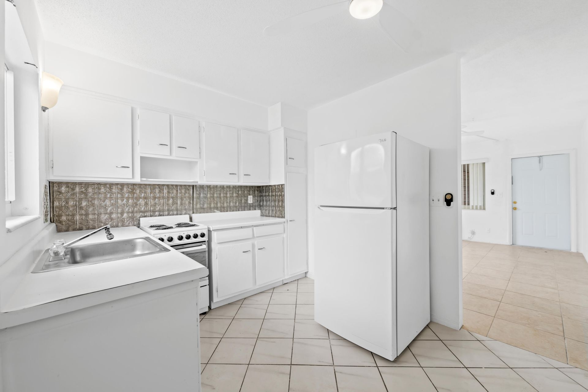 2601 NE 1st Street, Unit 17, Pompano Beach, FL 33062 Photo