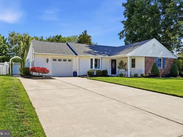 4 BUNKER HILL ROAD, SEWELL, NJ 08080