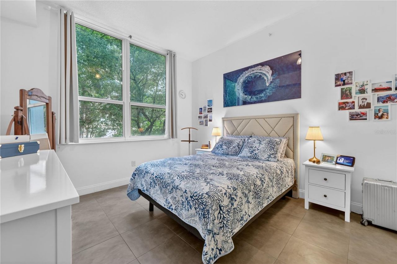 31 SE 5th Street , Unit 203, Miami, FL 33131 Photo