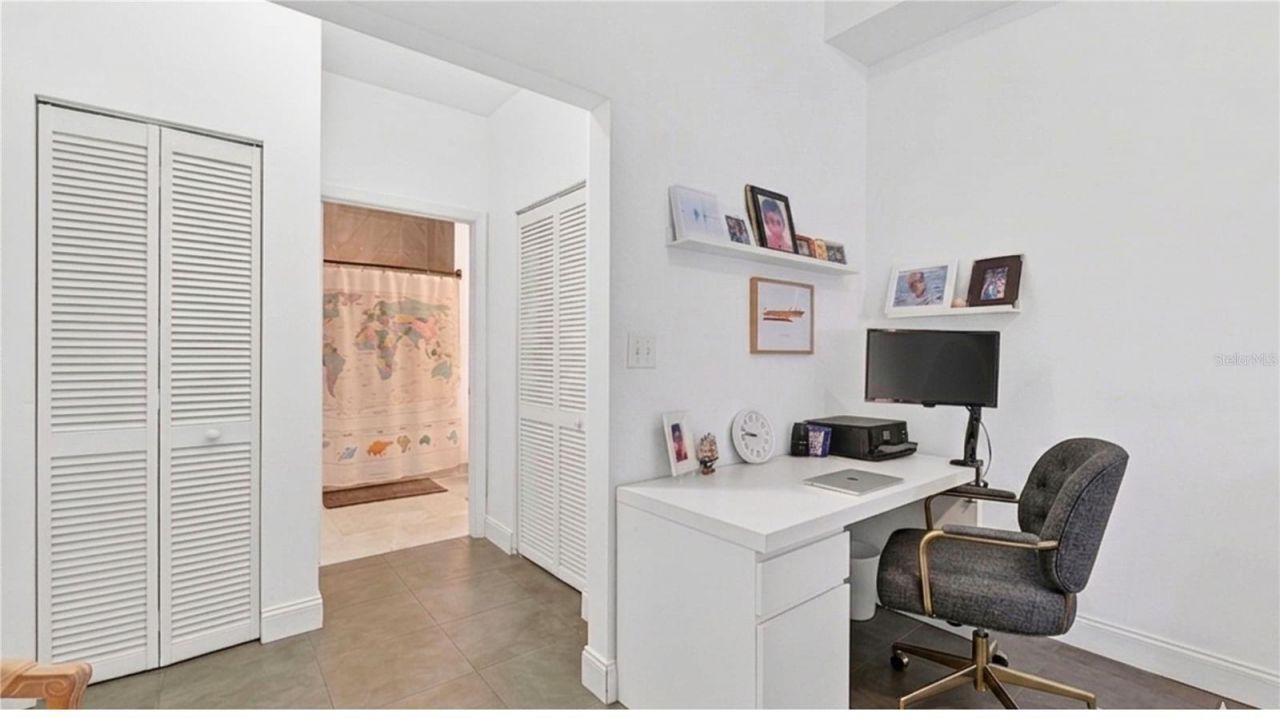 31 SE 5th Street , Unit 203, Miami, FL 33131 Photo