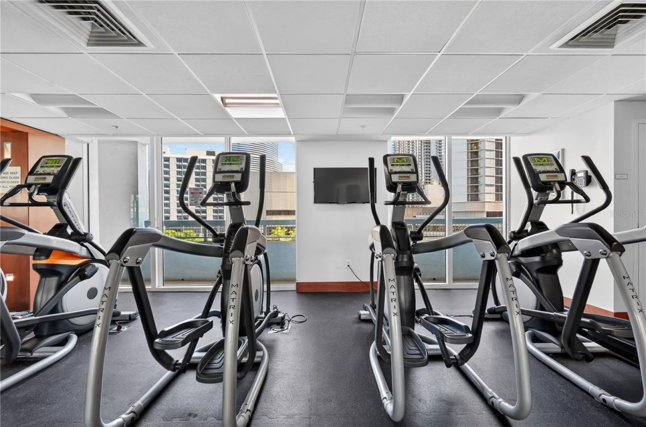 31 SE 5th Street , Unit 203, Miami, FL 33131 Photo