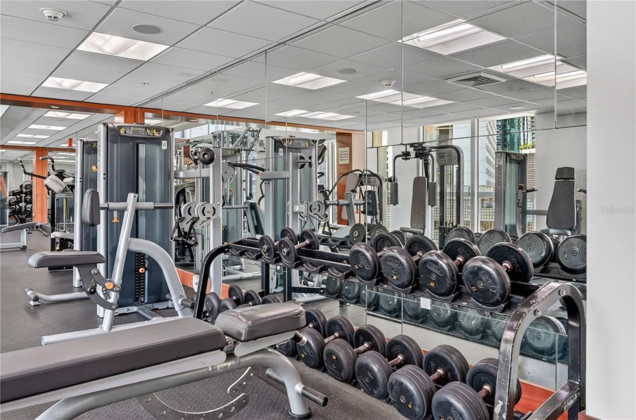 31 SE 5th Street , Unit 203, Miami, FL 33131 Photo