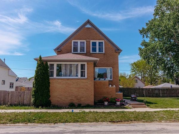 3813 Barnard Avenue, Cudahy, WI 53110
