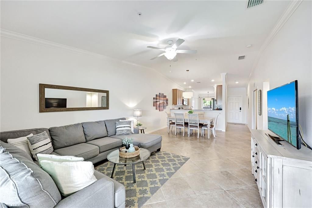 9509 Avellino Way, Unit 1822, Naples, FL 34113 Photo