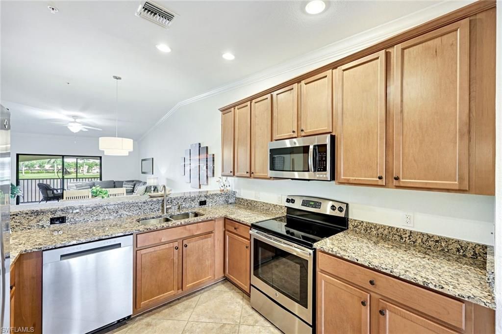 9509 Avellino Way, Unit 1822, Naples, FL 34113 Photo