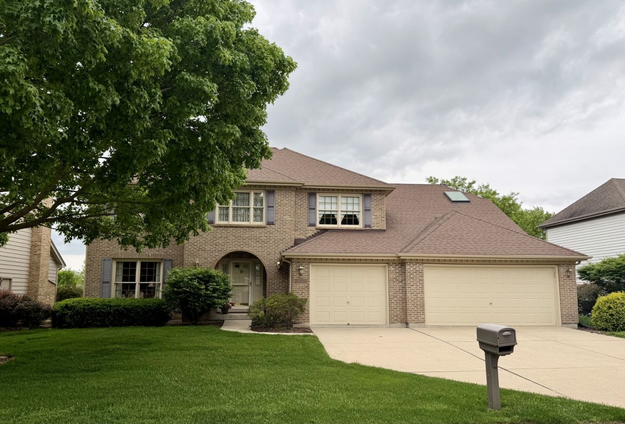 6127 Tyrnbury Drive , Lisle, IL 60532