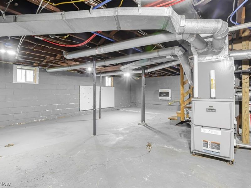 608 Clark Street, Cambridge, OH 43725 Photo 38
