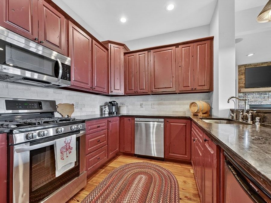 Property Image 79