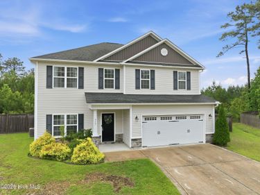 317 Little Egret Lane, Swansboro, NC 28584
