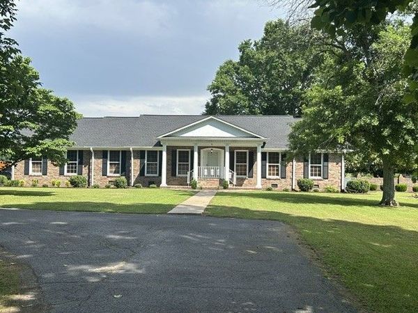 805 Boonshill Petersburg Rd , Petersburg, TN 37144