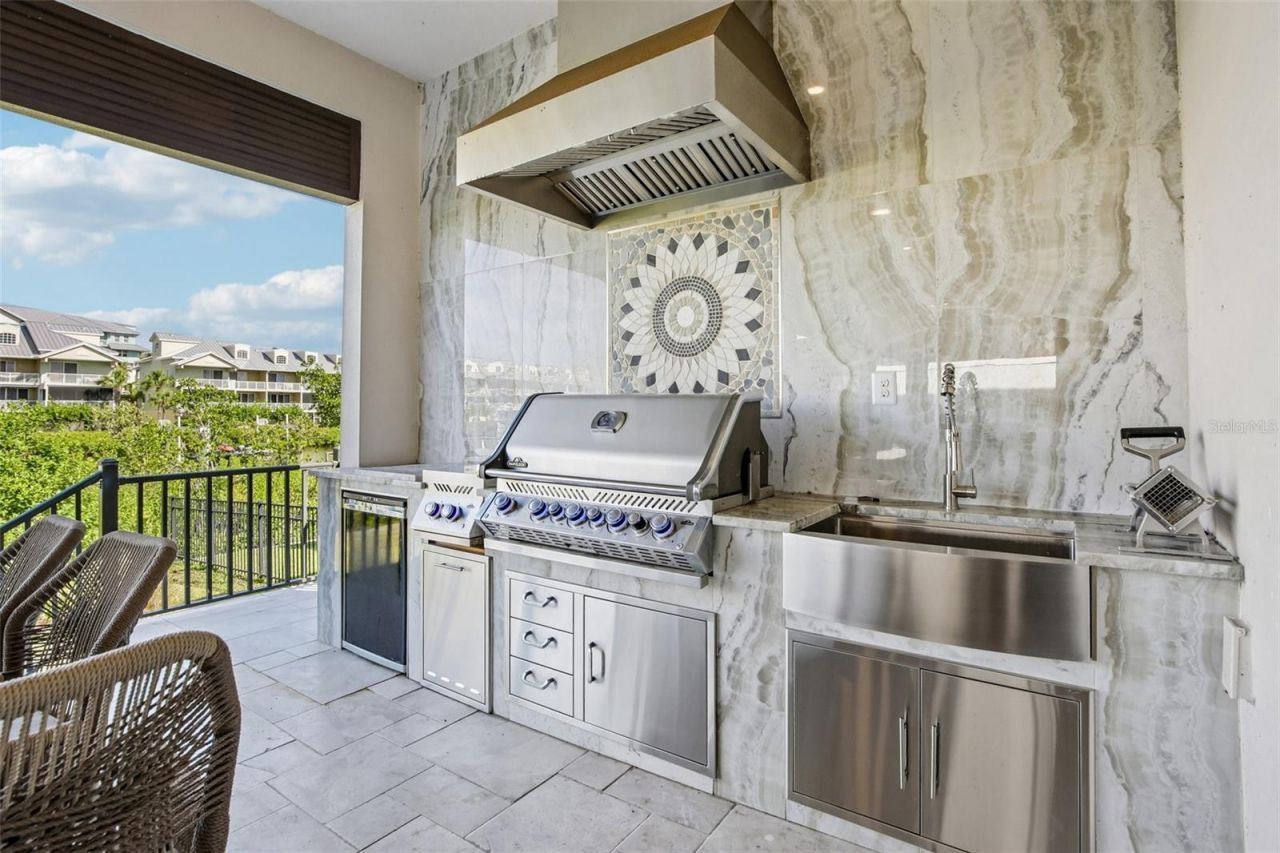 3110 Christophers Watch Lane, Ruskin, FL 33570 Photo