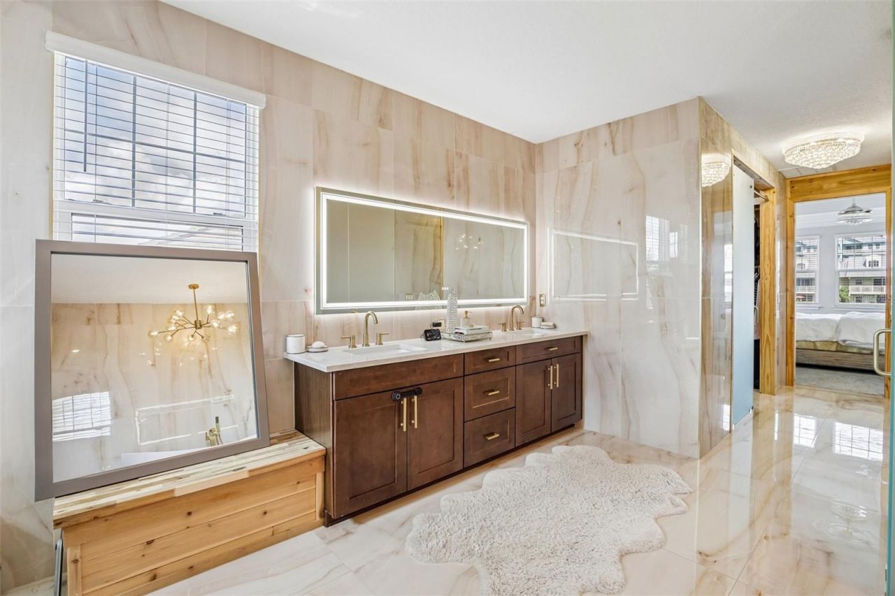 3110 Christophers Watch Lane, Ruskin, FL 33570 Photo