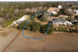 171 Bennett Island Dr. photo 4