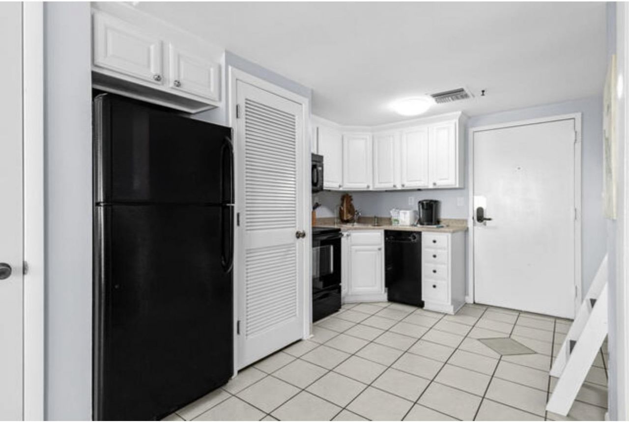 5905 S Kings Hwy.  Photo 10