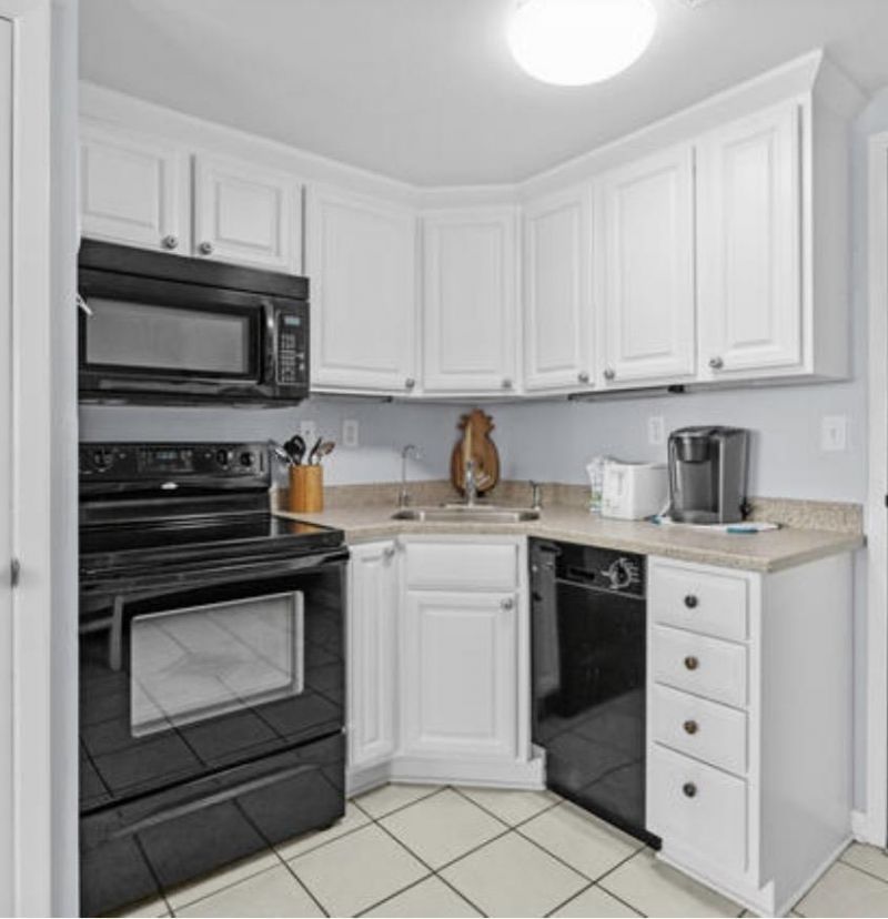 5905 S Kings Hwy.  Photo 11