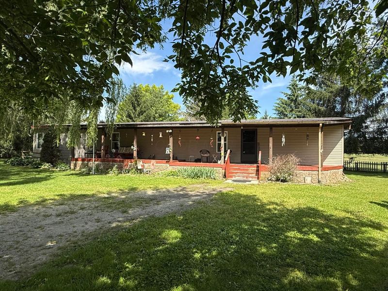 215 W Mound Street , Sabina, OH 45169 Photo 1
