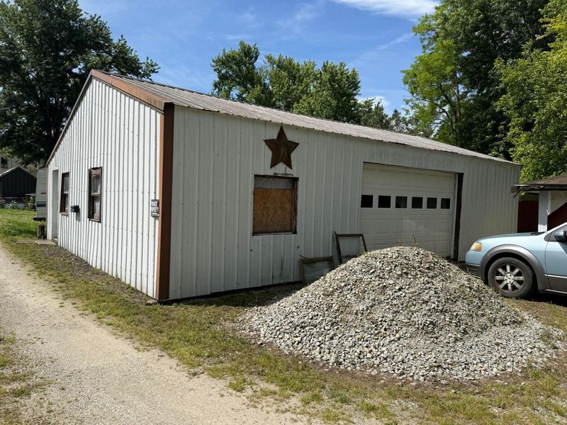 215 W Mound Street , Sabina, OH 45169 Photo 24