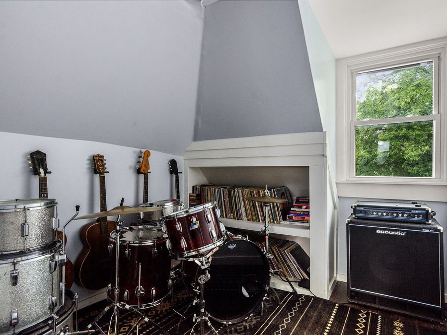 Property Image 28