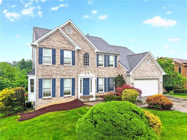 510 Princess Dr, Elizabeth, PA 15037