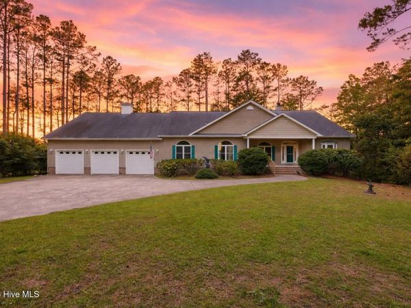 308 Vicksburg Court, Havelock, NC 28532