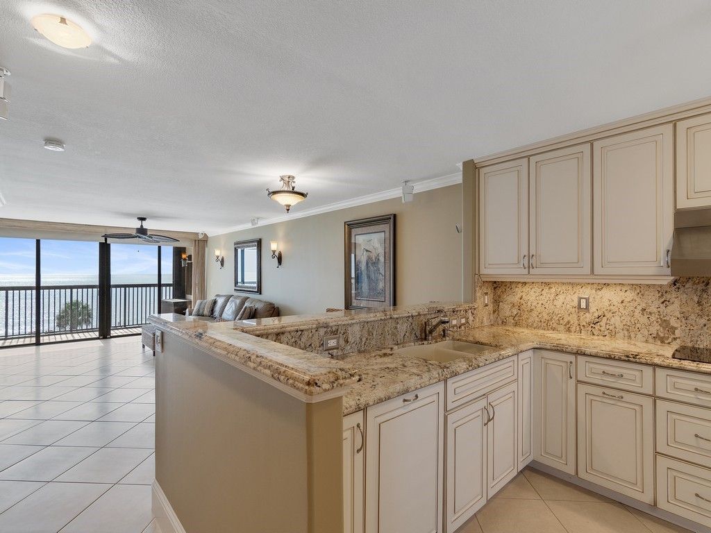 4141 Ocean Drive, Unit 507, Vero Beach, FL 32963 Photo