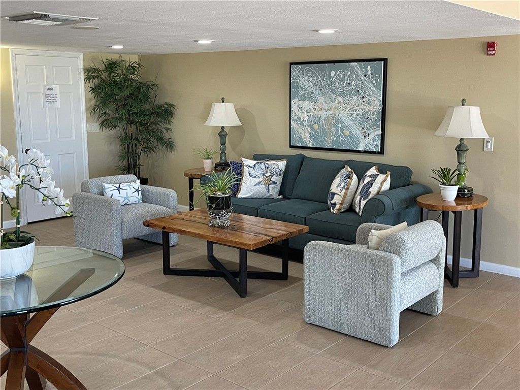 4141 Ocean Drive, Unit 507, Vero Beach, FL 32963 Photo