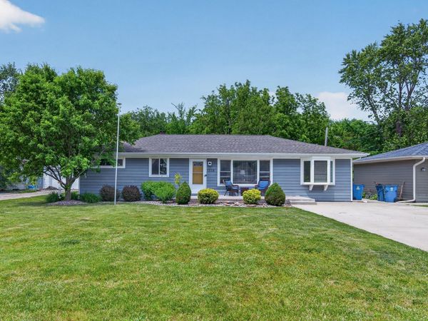 1208 E Farragut Street , Crown Point, IN 46307