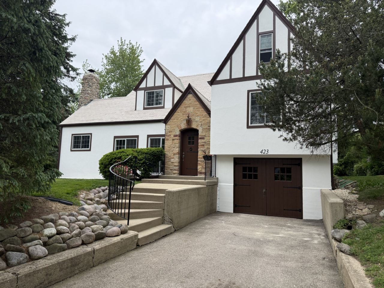 423 Winsor Drive, Antioch, IL 60002