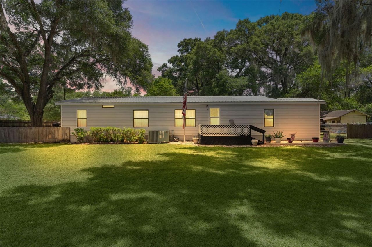 3394 SE 147th Place, Summerfield, FL 34491 Main Photo