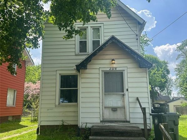 2314 Indiana Way NE, Canton, OH 44705