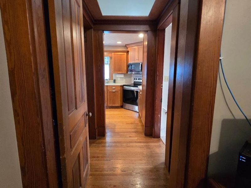 209 Greenwood Heights, Bellevue, OH 44811 Photo 11