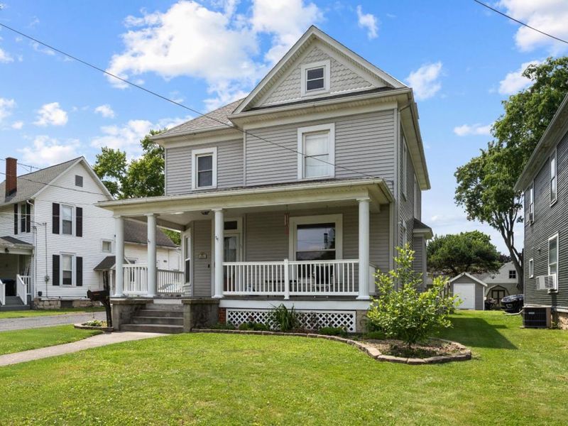 209 Greenwood Heights, Bellevue, OH 44811 Photo 3