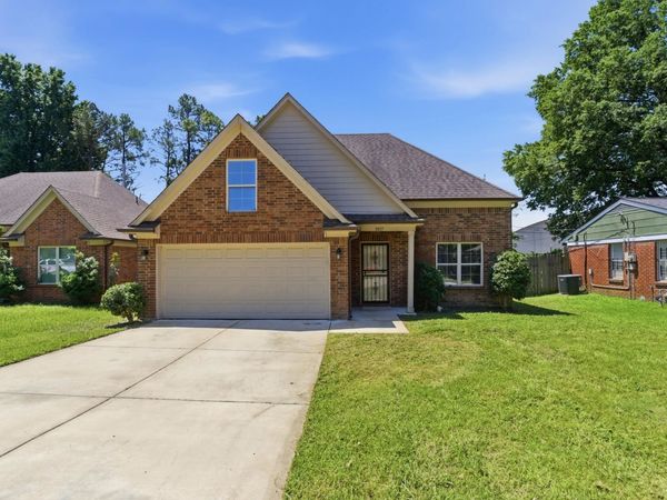 5017 ACORN DR, Memphis, TN 38122