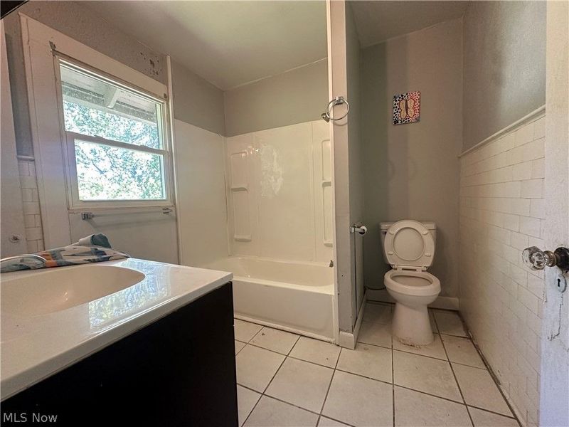 1438 Rowland Avenue NE, Canton, OH 44705 Photo 9
