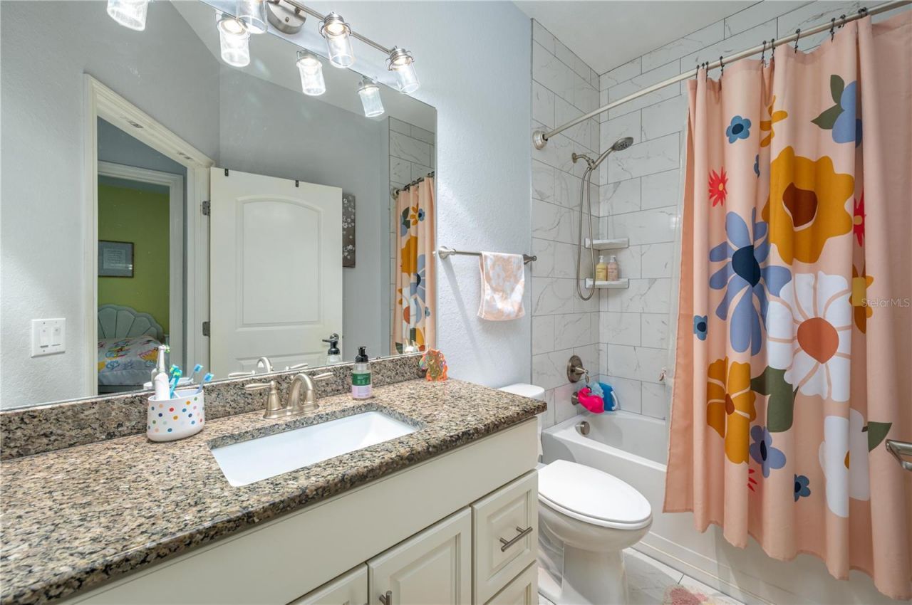 139 Bentley Oaks Boulevard, Auburndale, FL 33823 Photo