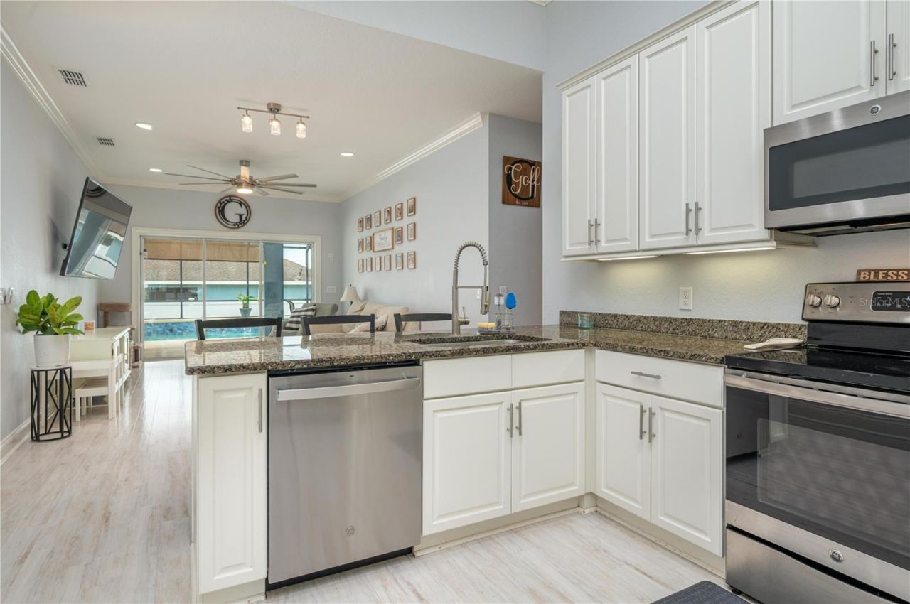 139 Bentley Oaks Boulevard, Auburndale, FL 33823 Photo