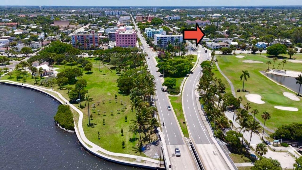 113 N Lakeside Drive, Unit 3, Lake Worth Beach, FL 33460 Photo