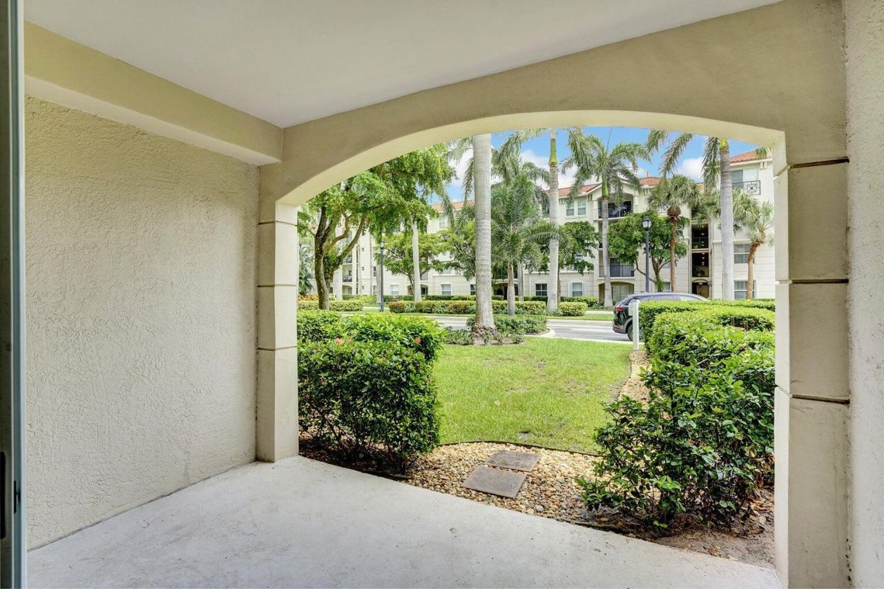1106 Tuscany Way, Boynton Beach, FL 33435 Photo