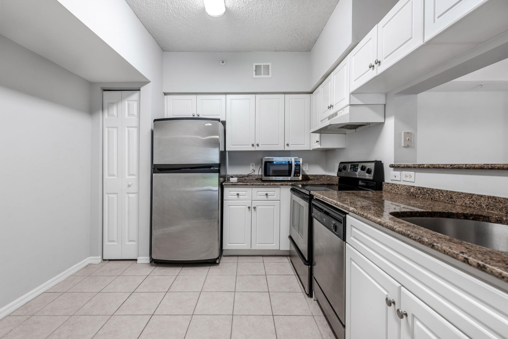 1106 Tuscany Way, Boynton Beach, FL 33435 Photo