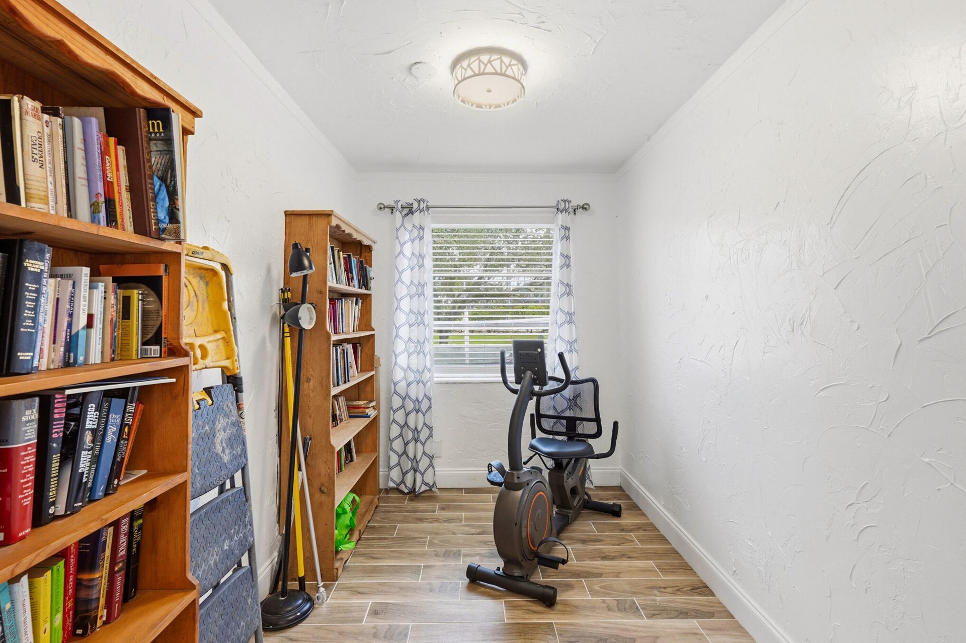 6404 Oak Street, Hollywood, FL 33024 Photo