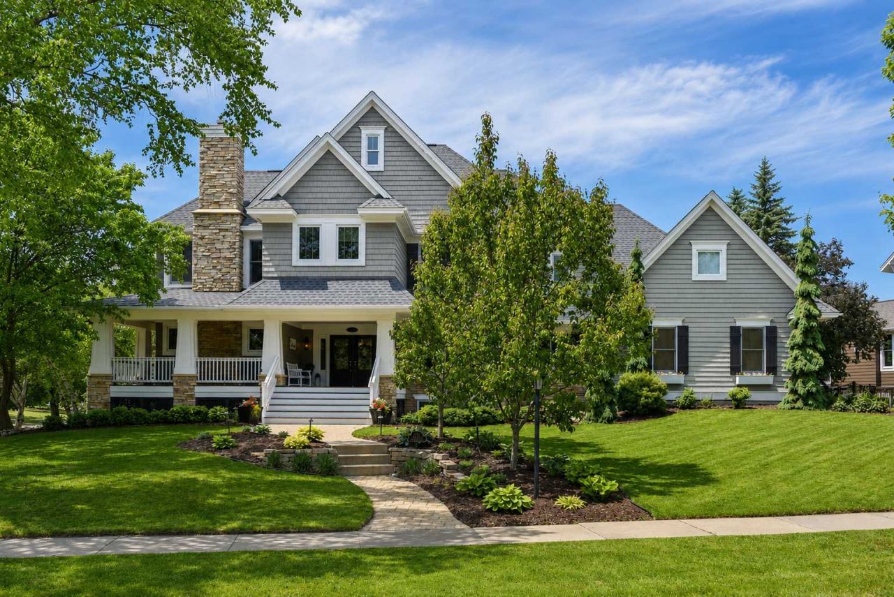 3312 Crestmoor Bay, Woodbury, MN 55125