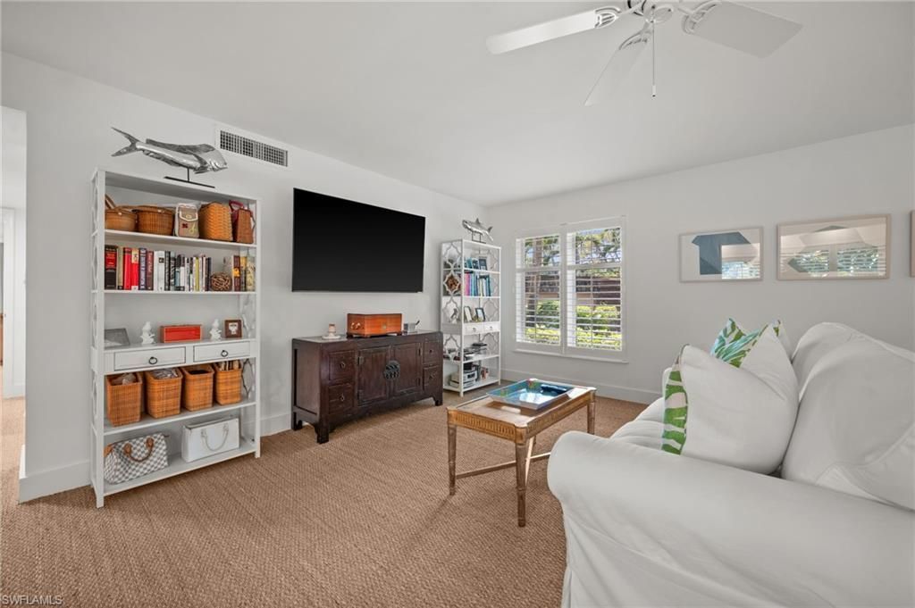 100 Tall Pine Ln, Unit 1101, Naples, FL 34105 Photo