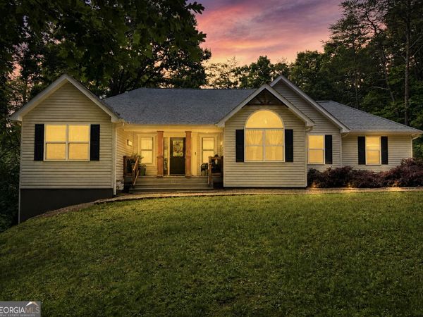227 Clarkesville Heights Dr, Clarkesville, GA 30523