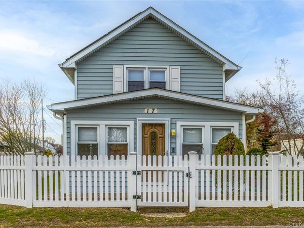 17 Mott Street, Patchogue, NY 11772
